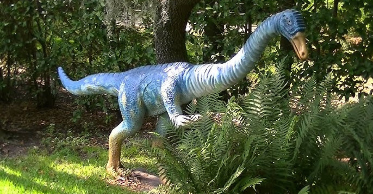 The 9 Fastest Dinosaurs That Ever Existed | animalplanethq.com