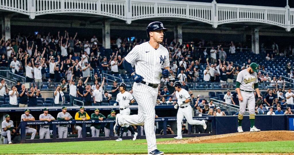 Boone’s Gut Call Pays Off As Rosario Delivers Two Homers In 8th-Inning Comeback—Yankees Now 8-2