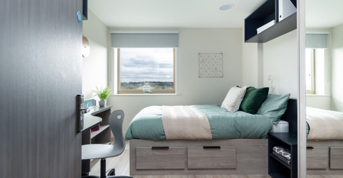 Student Accomodation - Portsmouth - Studio Interior by Adam Veilleux