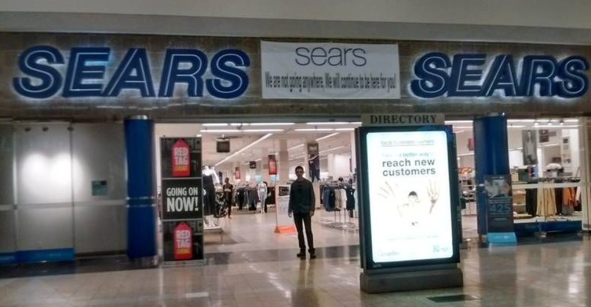   by Guillermo Verdugo