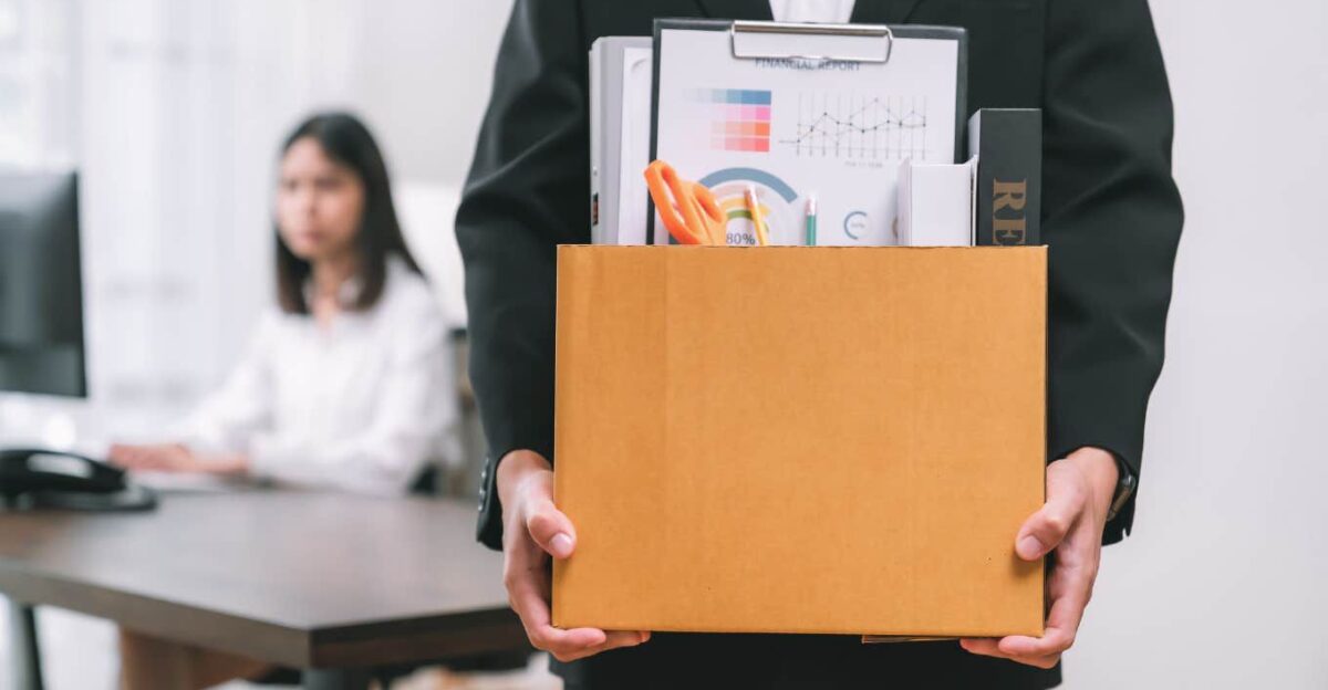 CEO Fires More Than 1 000 Workers Weeks After Telling Them To Work Longer Hours by Pinterest Preview yourtango com