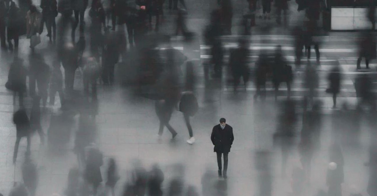 Alone in the crowd by wampire