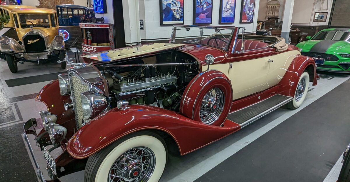 The Tailor-Made Guide to 21 Attractions You Should Visit in Chicago Part 1 by Barry Pickard