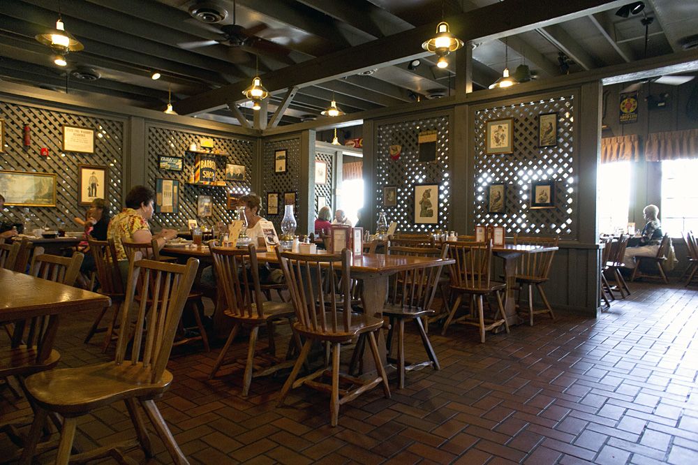 cracker barrel The Great North Alabama BBQ Quest Cracker Barrel by Paige Wilcox