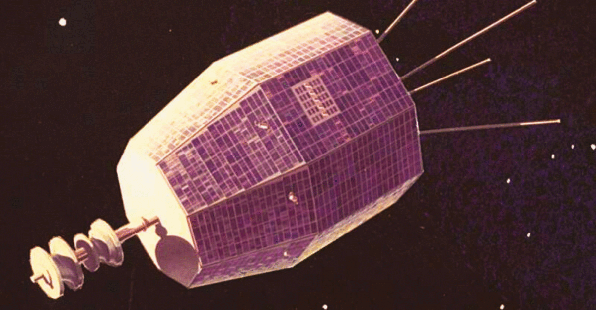 NASA s Long-Dead Relay-2 Satellite Just Screamed From Beyond the Grave by Pinterest Preview vice com