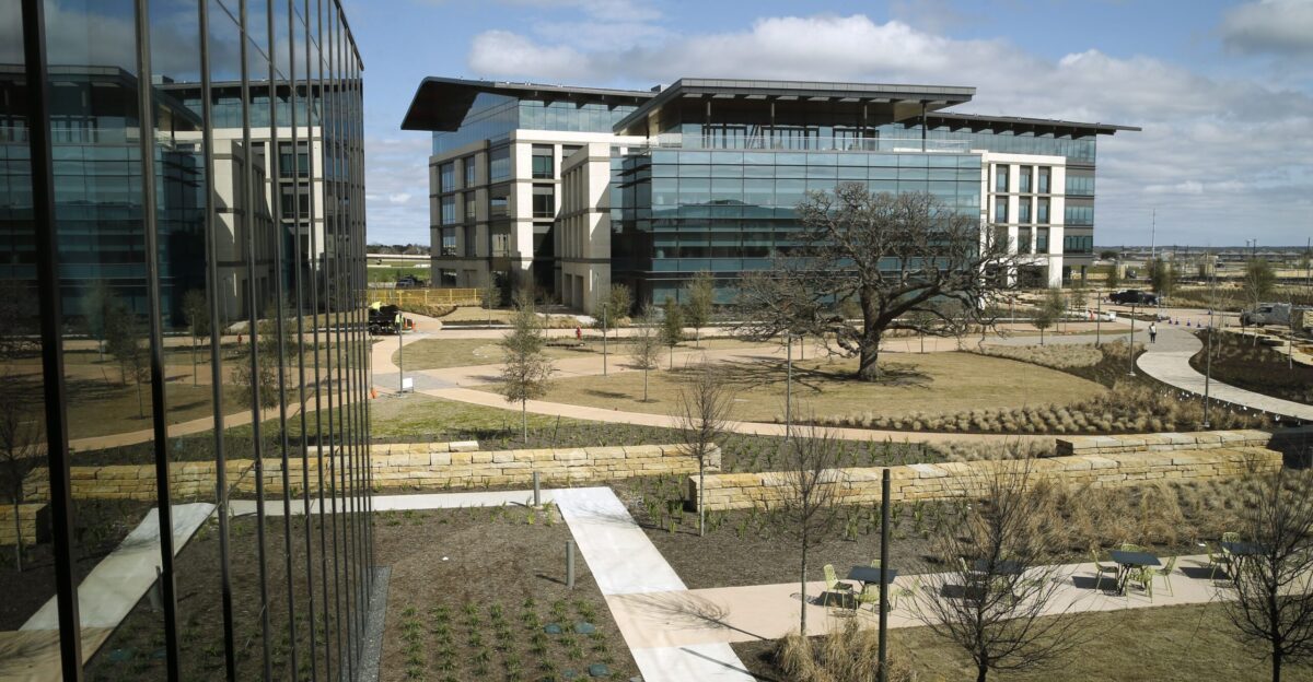 Charles Schwab s new home on the range in Texas comes complete