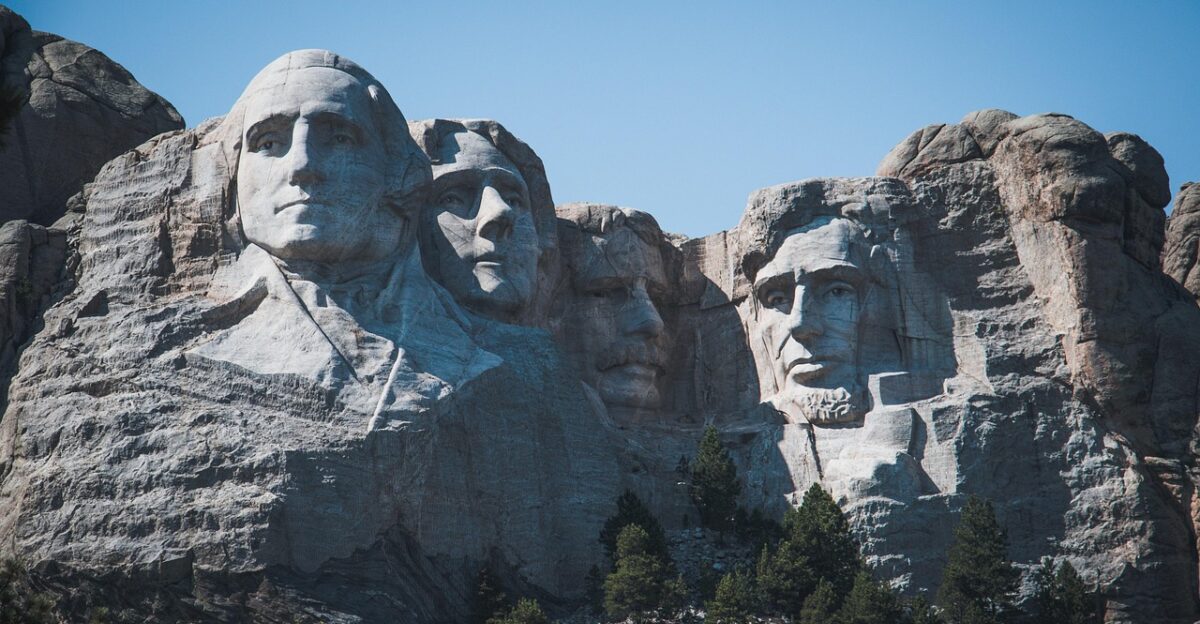 mountain monument sculpture rushmore president landmark lincoln usa nature landmark usa usa usa usa usa