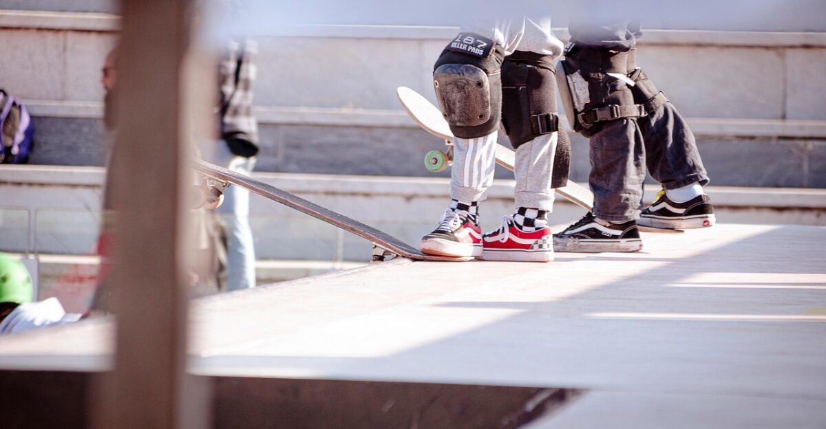 skate skateboard sport fun jump active movement skate skateboard skateboard skateboard skateboard skateboard