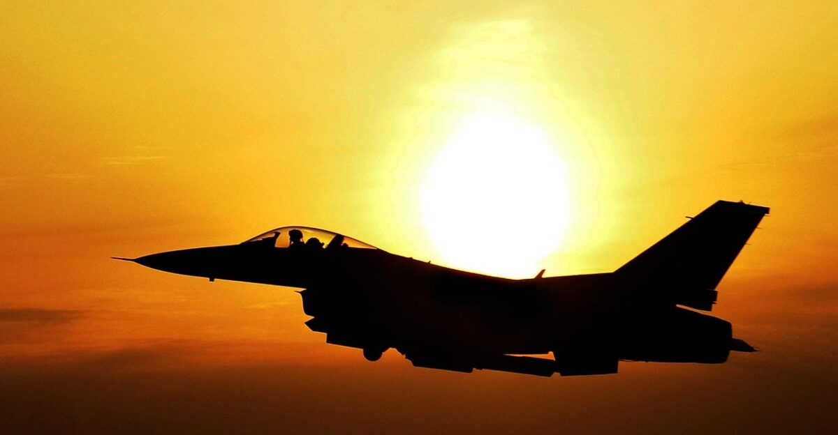sunrise airplane fighter silhouette sun dusk twilight aircraft flight nature flying air force us air force sky jet military defense