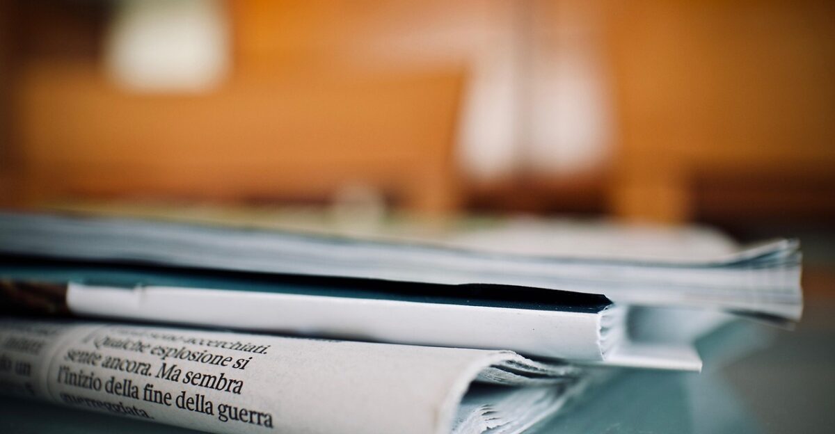 newspapers weekly reading information paper article politics text news article politics politics news news news news news