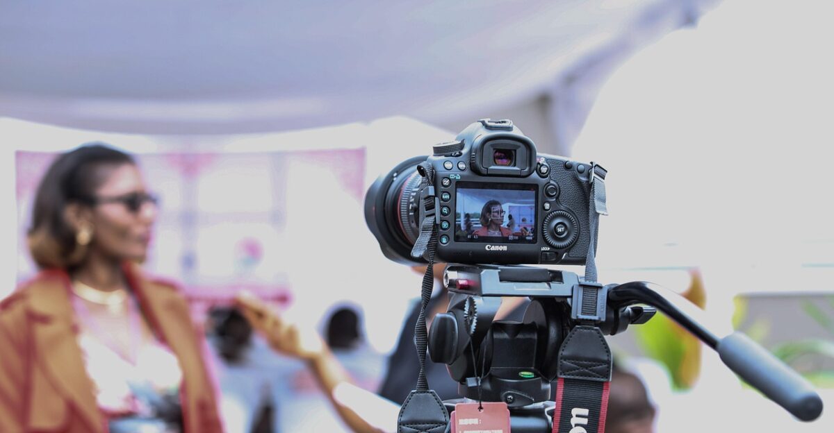 camera camera equipment interview film recording video recording videographer videography dslr slr technology footage digital camera canon camera camera interview interview interview interview interview film videography