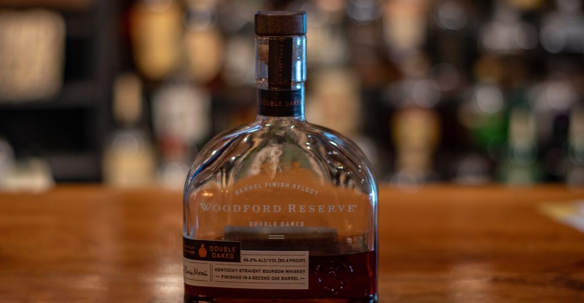 woodford reserve bourbon whiskey kentucky drink booze beverage spirits woodford reserve woodford reserve woodford reserve bourbon bourbon bourbon bourbon bourbon kentucky kentucky kentucky kentucky