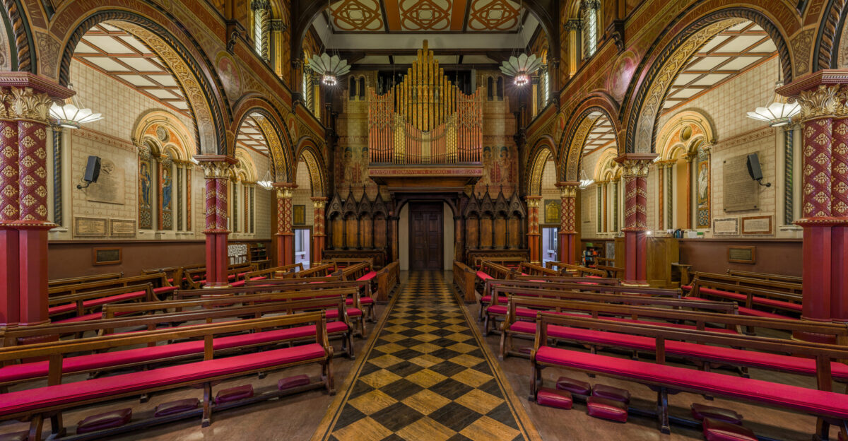 The interior of King s College London Chapel facing the entrance and organ
