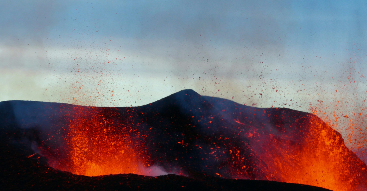 scenery of volcanic eruption