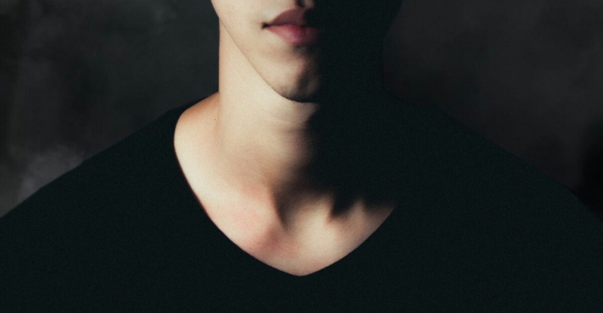 woman in black scoop neck shirt