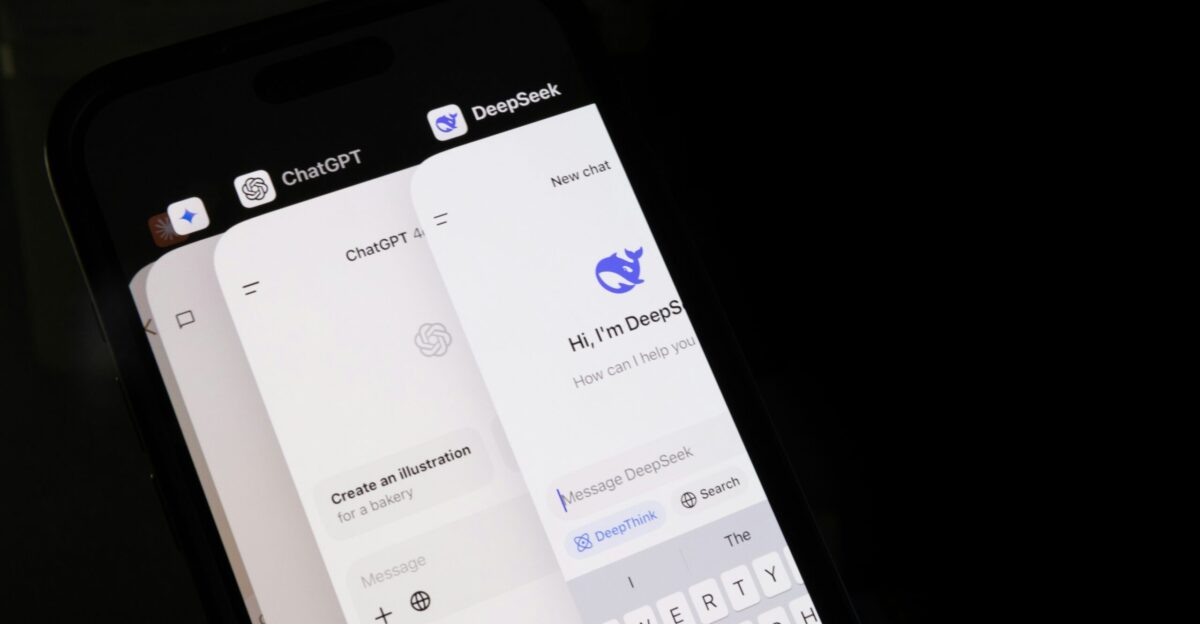 A close up of a cell phone with a keyboard