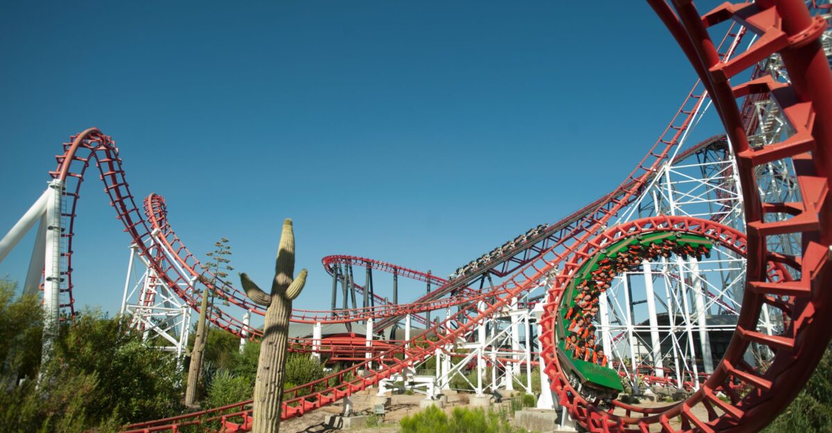 Viper - Six Flags Magic Mountain