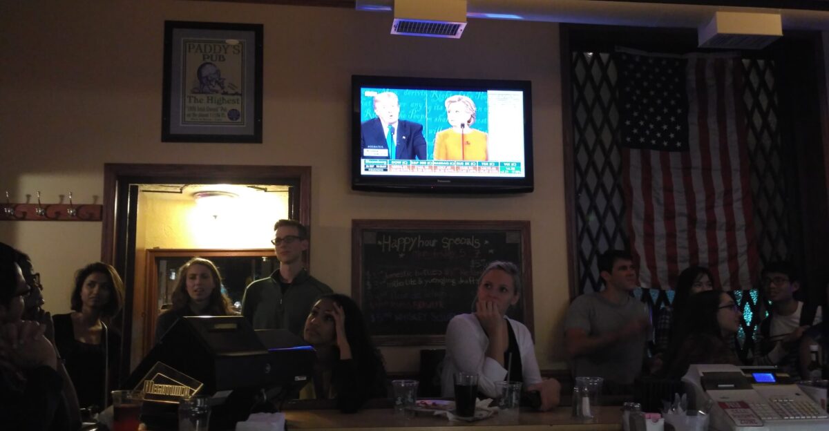 Patrons of Paddy s Pub in Philadelphia watching the first presidential debate on September 26 2016