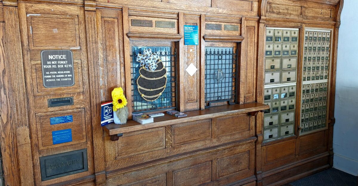 Cool old Post Office r USPS