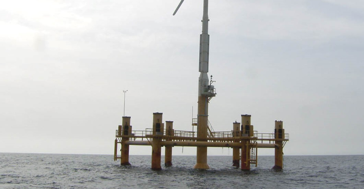 Blue H Technologies - World s First Floating Wind Turbine