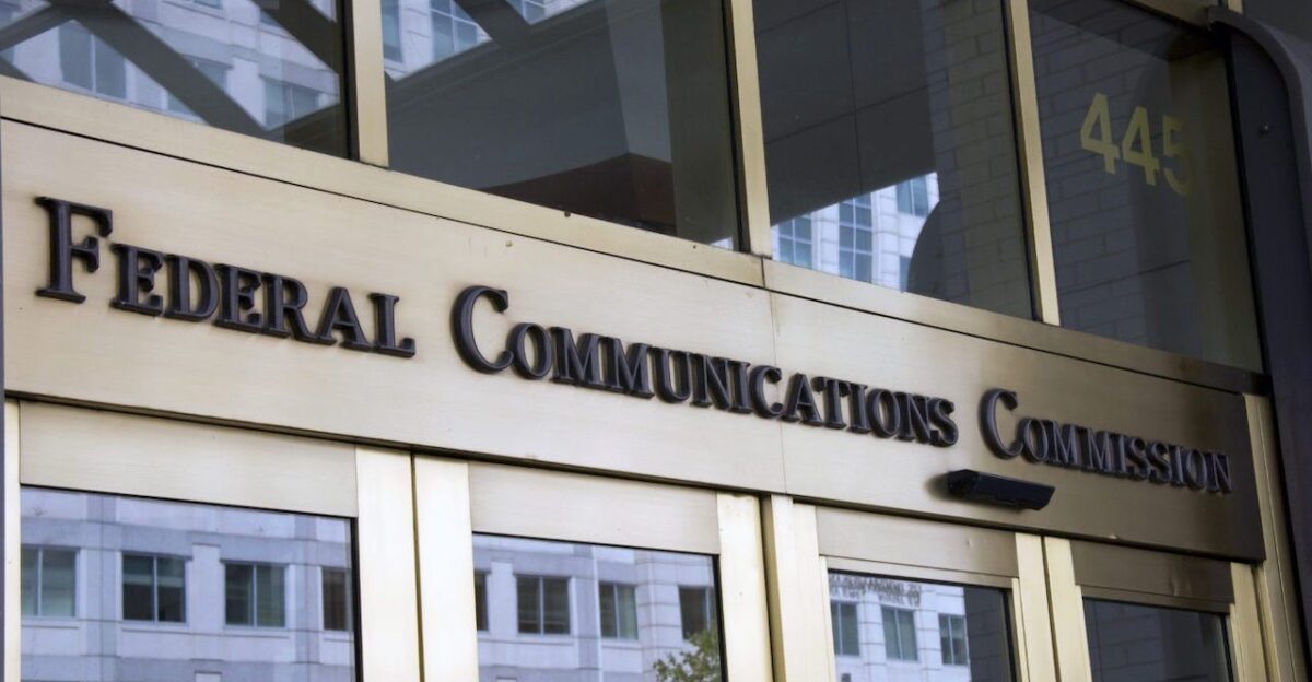 FCC approves plan to require broadband nutrition labels by Dana Johnson