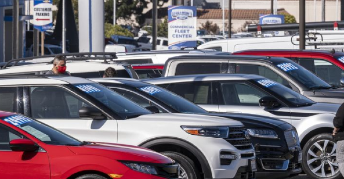 Sales of US asset-backed securities will fall nearly 15 next year to about 210 billion as rising interest rates deter some borrowers and a slowing economy squeezes consumers according to Deutsche Bank AG by KeySignals