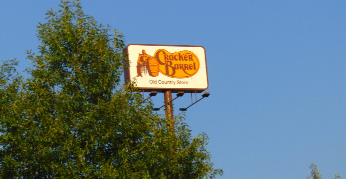 Cracker Barrel Kodak Tennessee