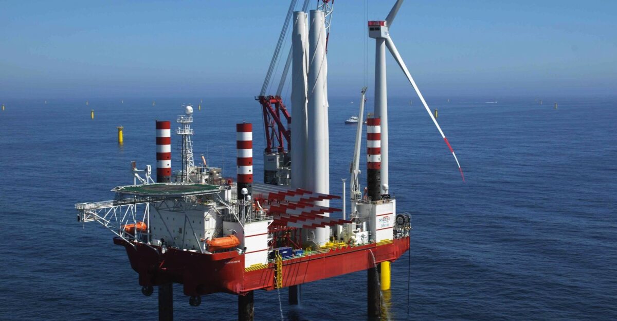 Seajacks vessel Zaratan lifting into place the last blade at the 288MW Meerwind offshore wind farm in the German North Sea comprising 80 Siemens 3 6MW offshore wind turbines Courtesy Seajacks by Martin Helle