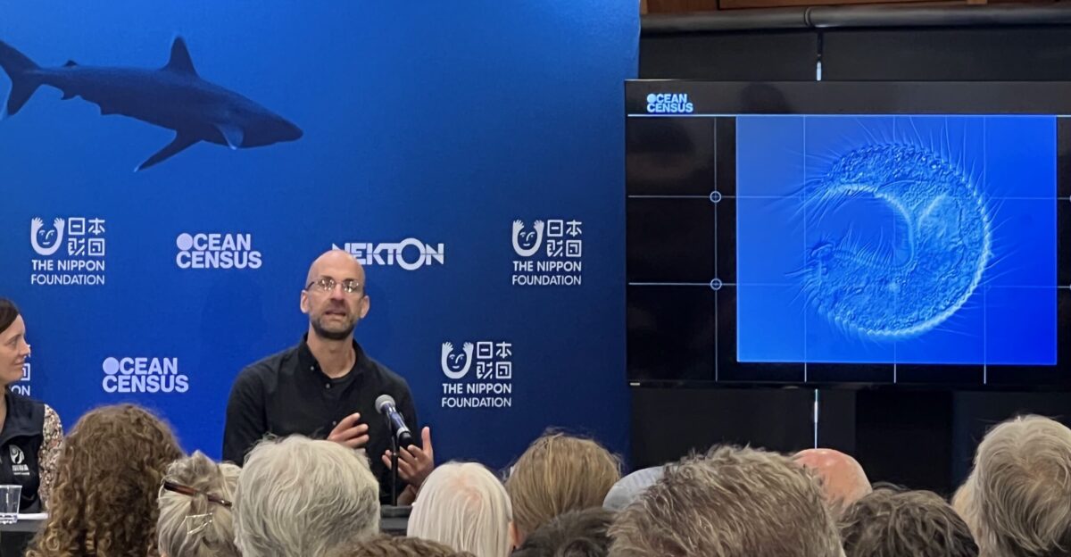 Daniel Leduc presenting on the Ocean Census Bounty Trough expedition