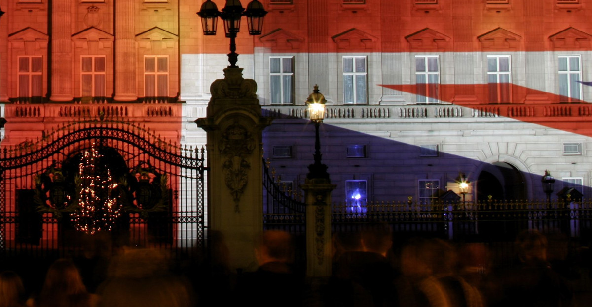 Congrats and good luck to the 10 000 athletes competing during the Olympic Games in London by brina