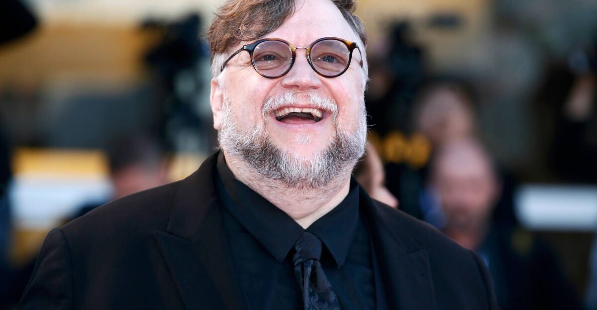 Toronto honours Oscar-winning filmmaker Guillermo del Toro with key to the city by Andrea Raffin