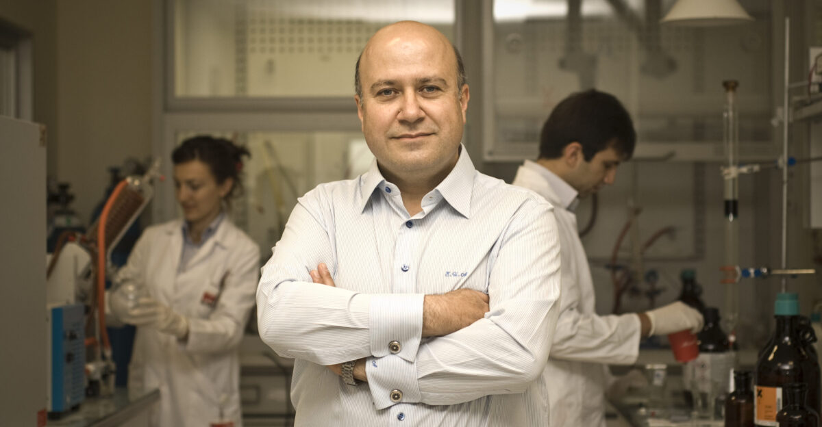 Engin Umut Akkaya is one of the leading scientists in molecular fluorescence and molecular logic gates In this photo you can see him in his lab with his PhD students in the Bilkent University UNAM Ankara Turkey in 2010