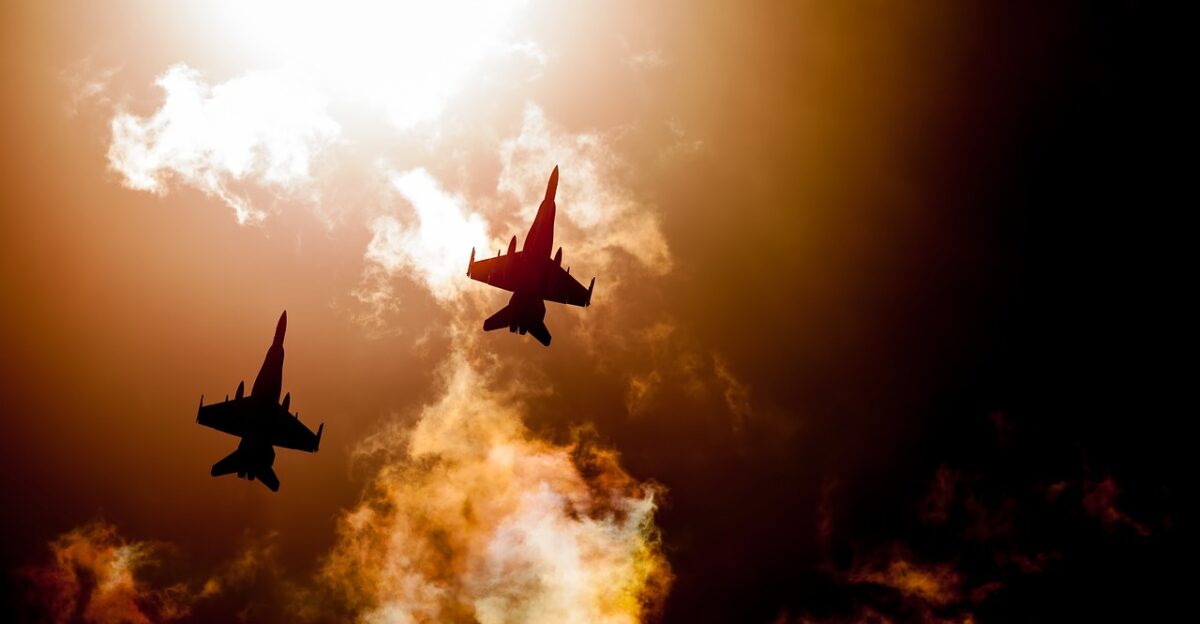 jet nature fighter jet raaf hornets fighter planes military aircraft sunset airplanes flying military war defense