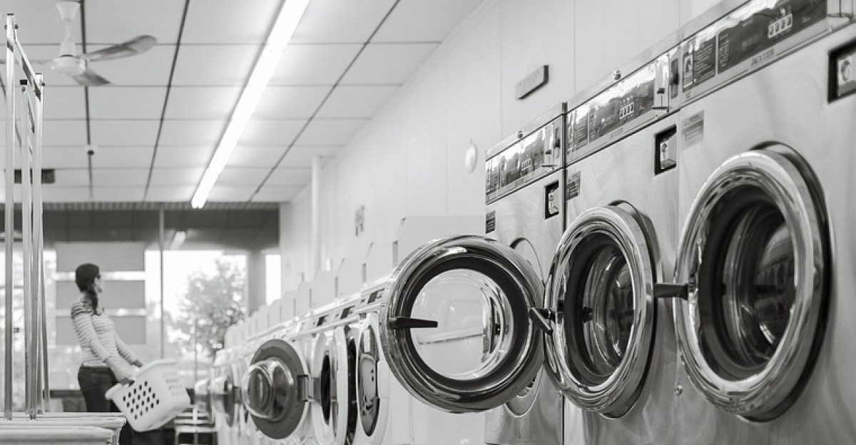 laundry saloon laundry person washing machines clean wash housework washer clothes domestic laundromat dryers carts baskets laundry laundry laundry laundry laundry laundromat