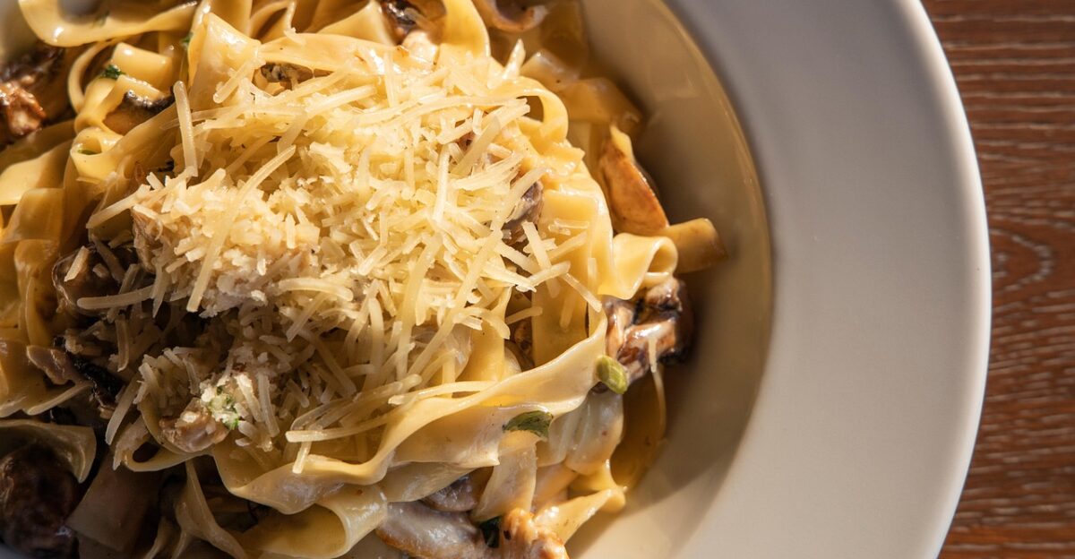 pasta food dish cuisine fettuccine mushroom fettuccine mushroom alfredo plate delicious cooked healthy nutrition fettuccine fettuccine fettuccine fettuccine fettuccine