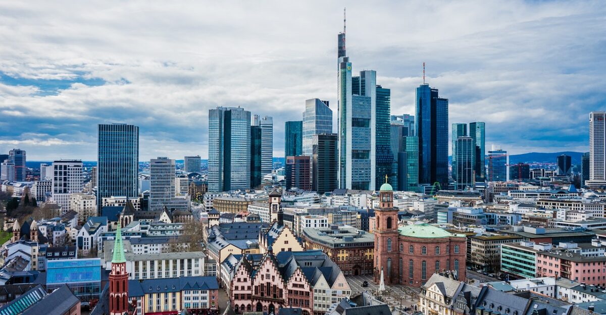 frankfurt main skyline thunderclouds germany skyscraper city hesse heaven historical building sightseeing capitalism bank money euro currency shares commerzbank dax finance wealth darling fund frankfurt frankfurt frankfurt frankfurt germany bank money money money money money finance finance finance
