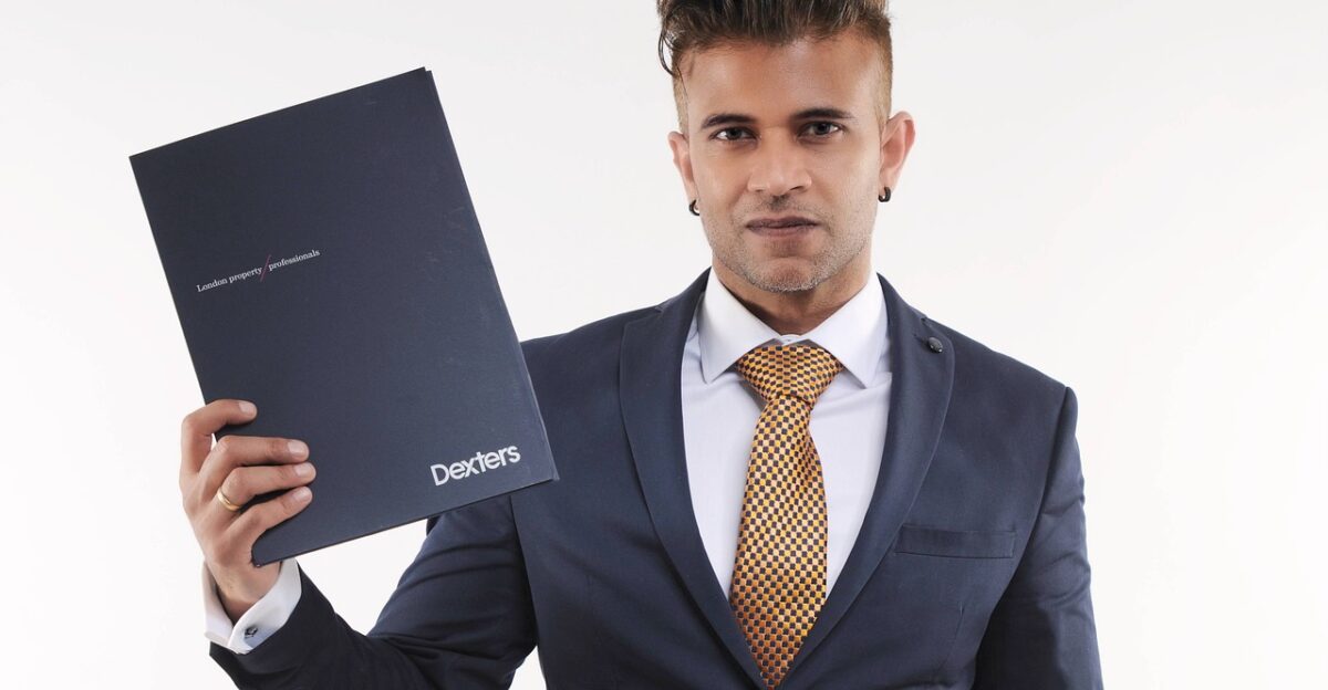 men business follows people meeting proprity broker insurence boss man agent broker broker broker broker broker agent