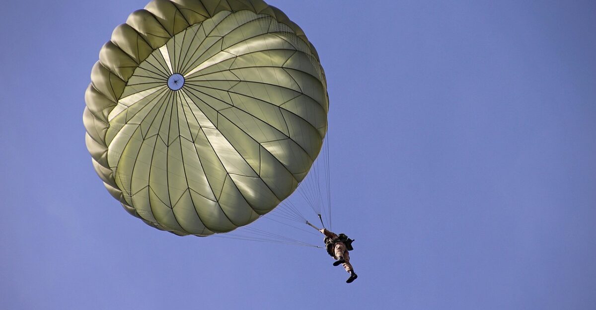 skydiver parachute armed forces exercise heaven skydiving people military soldier parachute parachute parachute parachute parachute skydiving