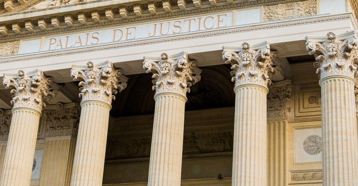 nimes palace of justice court architecture roman justice building nimes court justice justice justice justice justice