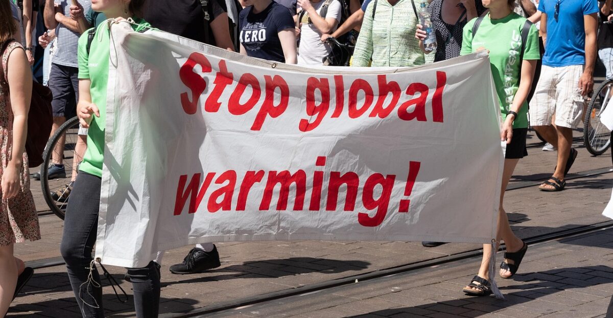 demonstration protest show me climate protection crowd environmental protection climate demo school strike friday forfuture climate protest students strike democracy climate changes people road banner global warming stop city global warming global warming global warming global warming global warming