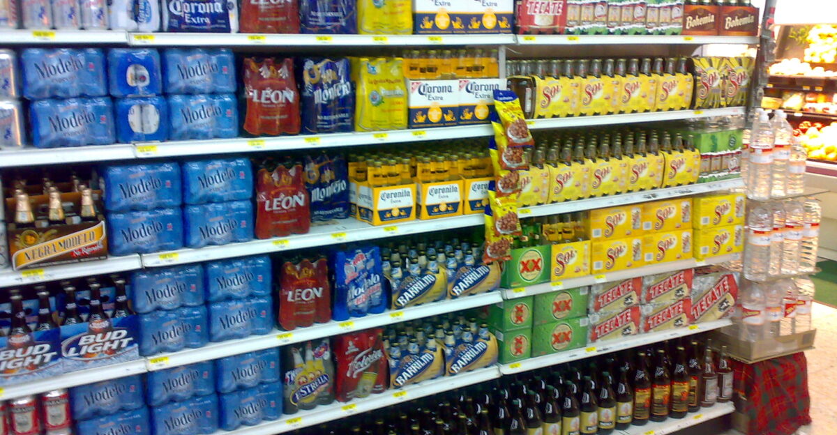 Products beer of Grupo Modelo and Cervecer a Cuauht moc Moctezuma