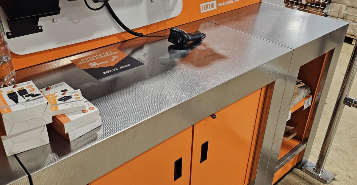 Hardware store self-checkout OBI Tauberbischofsheim