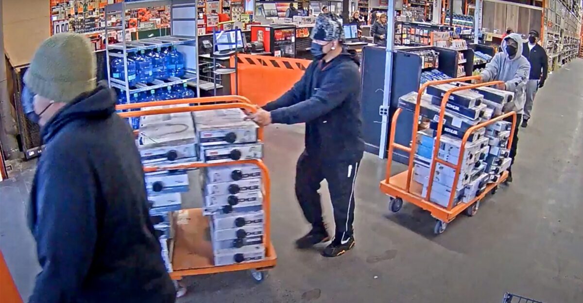 Top DHS official warns of absolute threat to public safety