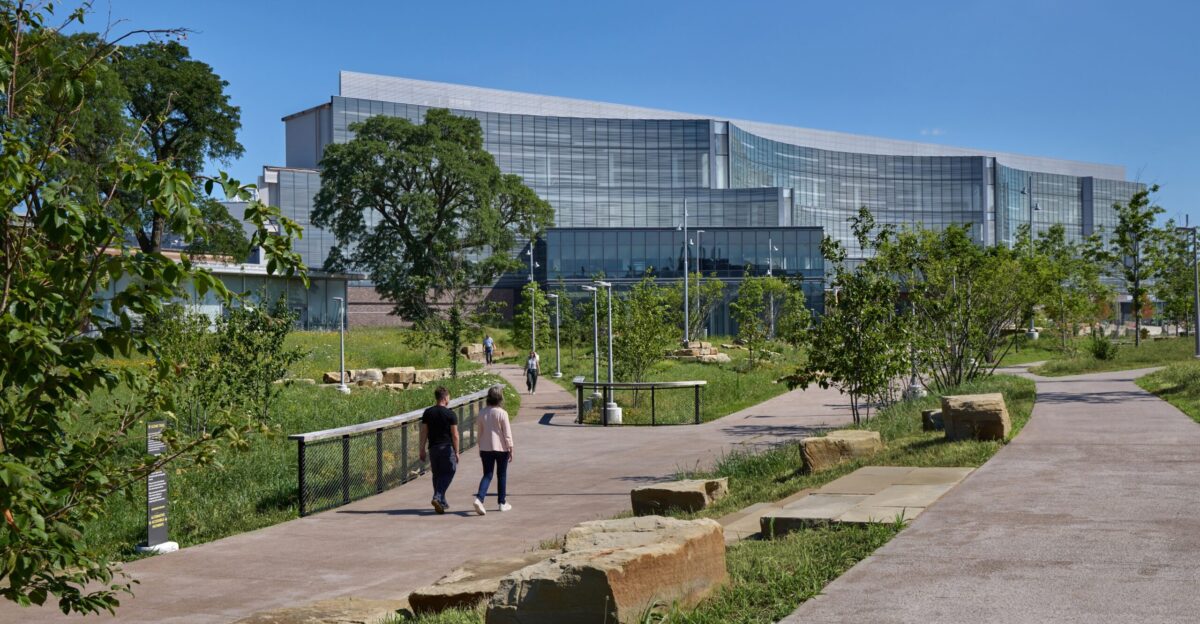 A New Era in Dearborn Introducing the New Ford World Headquarters