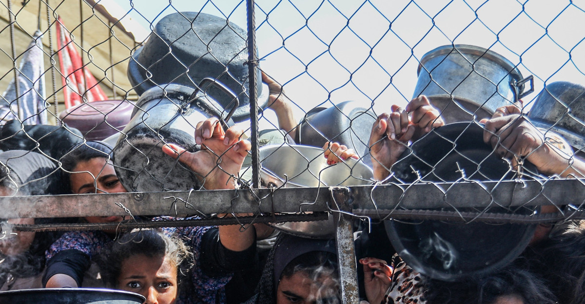 Food for Gaza decays in Jordan warehouses as Israel restricts aid