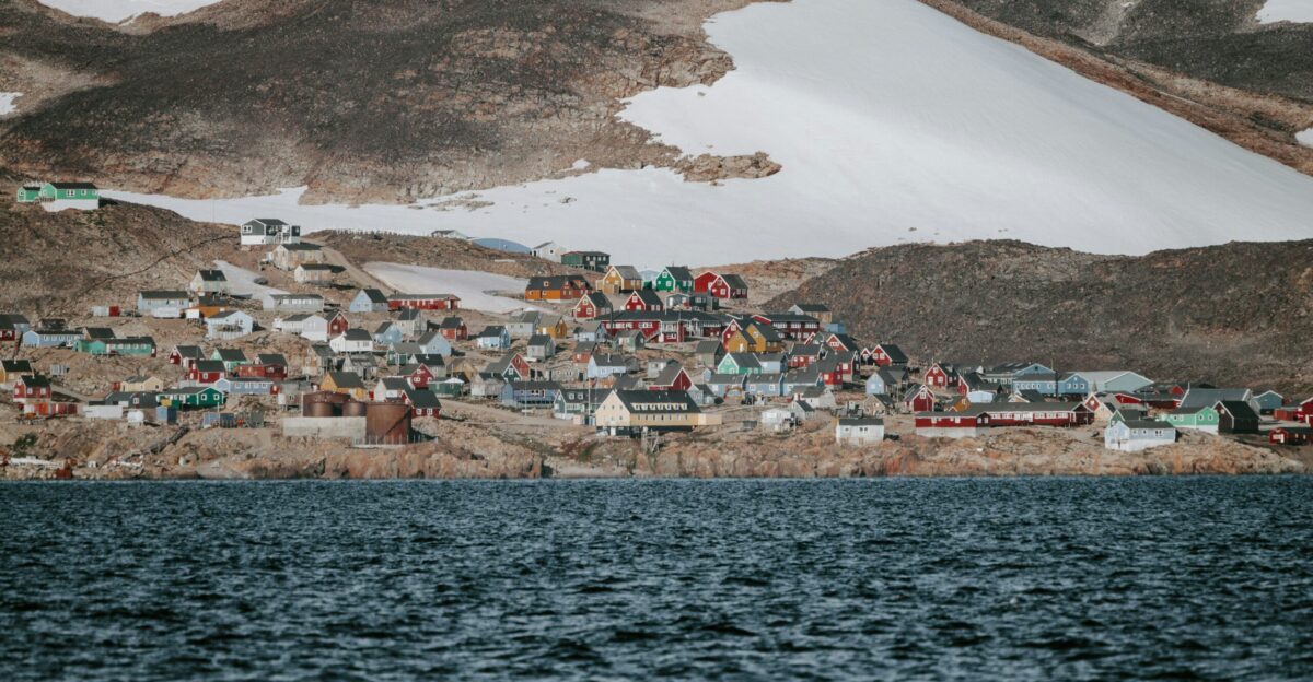 aerial view of houses