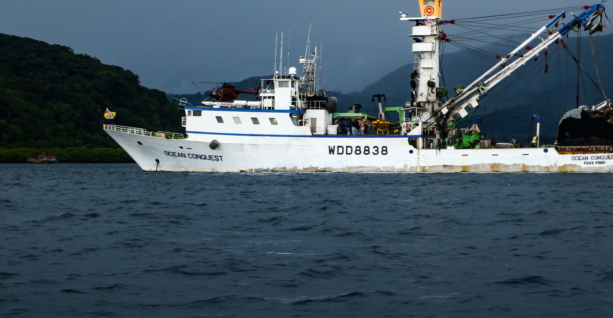 sailing white fishing boat