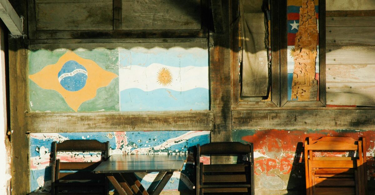 blue and white floral table cloth