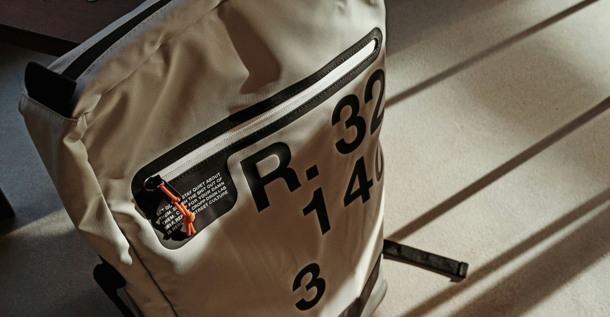 a backpack sitting on the floor in a room