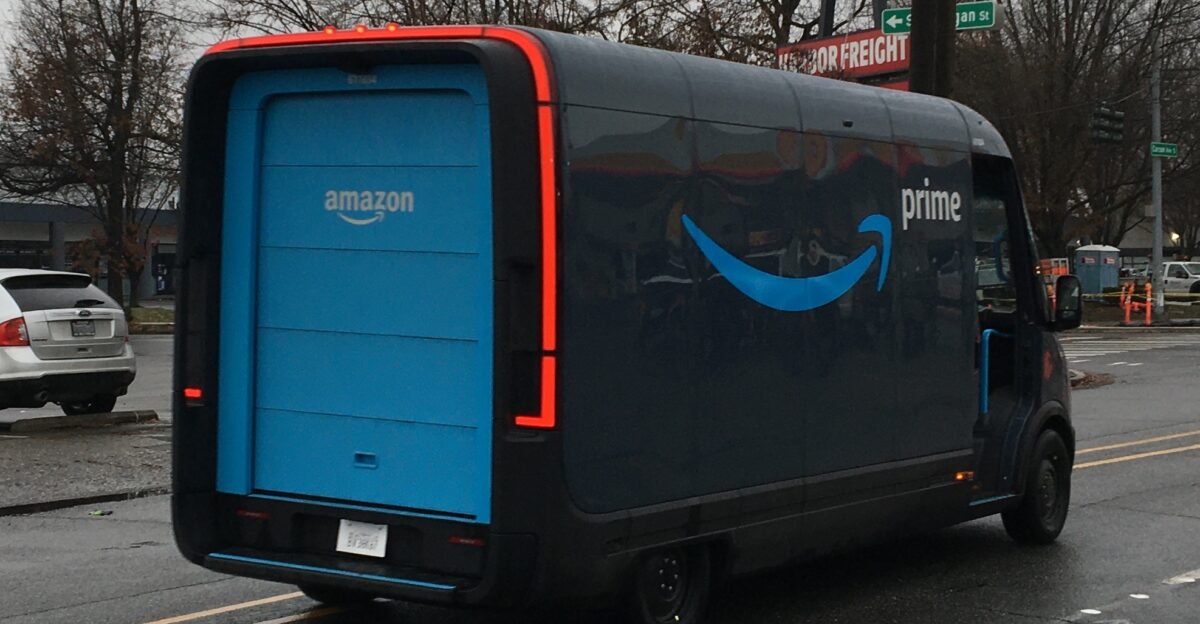 Rear view of a Rivian EDV-700 operated by Amazon